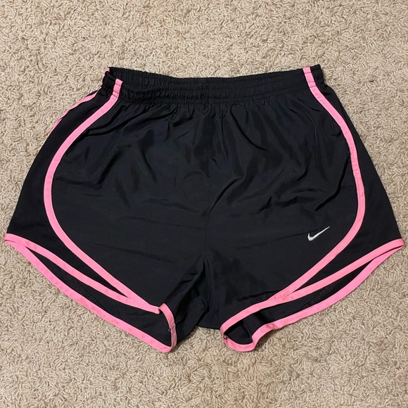 Nike Pants - Nike Women’s Dri-fit Shorts Size XS